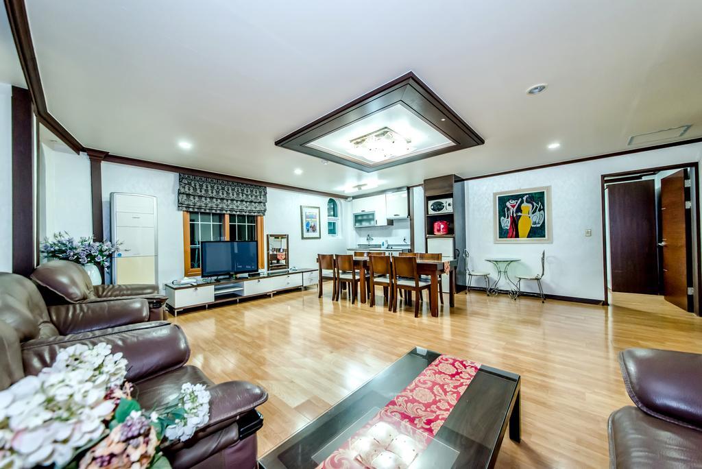 Jeju Hue Pension ซอกวีโพ ภายนอก รูปภาพ
