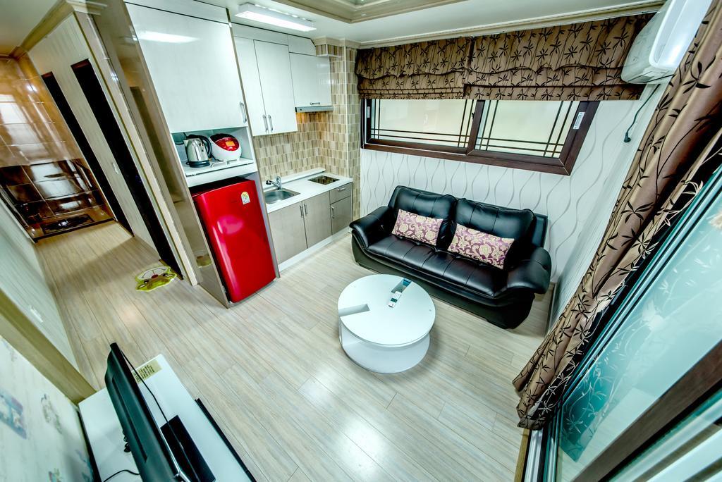 Jeju Hue Pension ซอกวีโพ ภายนอก รูปภาพ